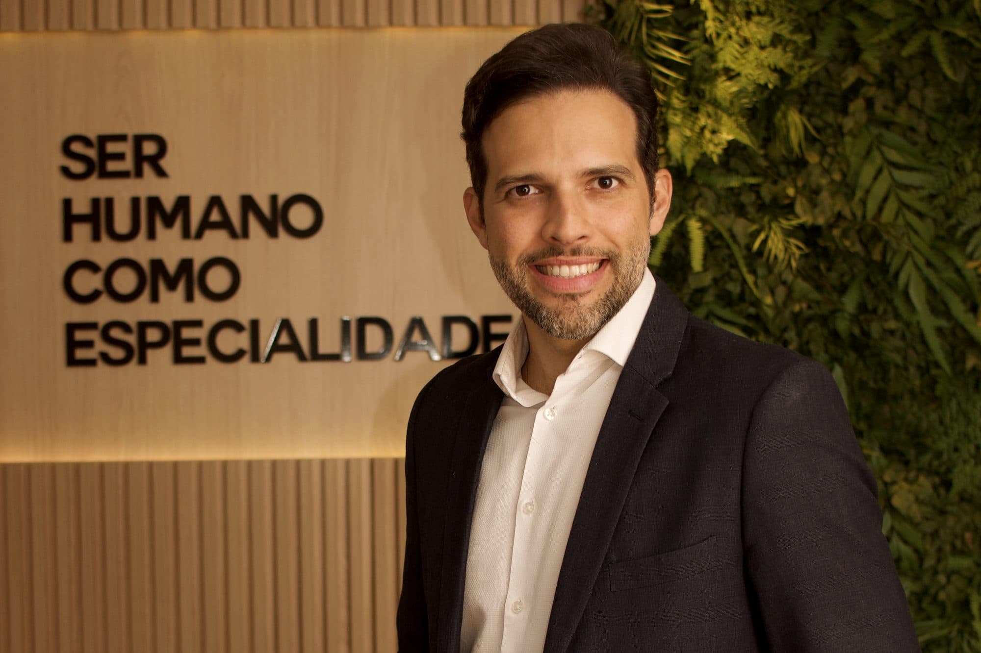 Dr. Daniel Azevedo Cavalcante, psiquiatra na Clínica Trianon, Av. Paulista